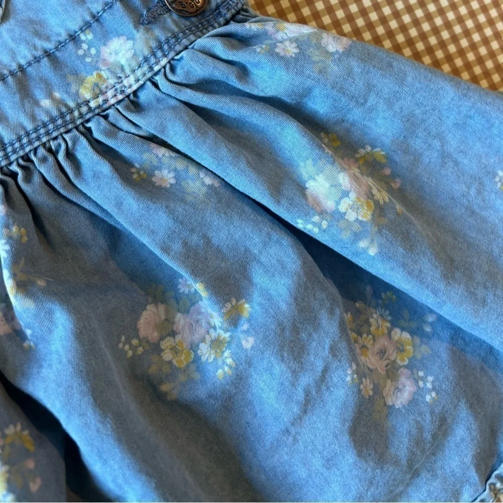 Oshkosh Floral toddler overalls style dress.‎ Size 3T